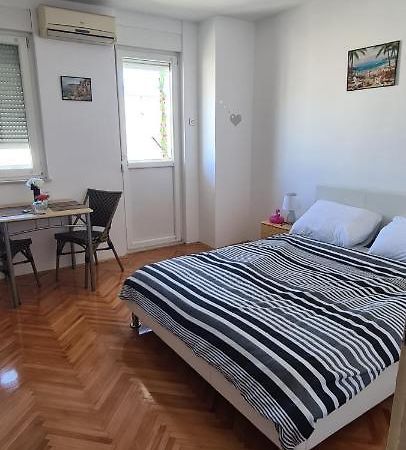 Smartstar Apartment Split Bagian luar foto